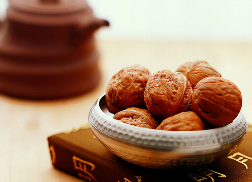 補(bǔ)腦的食物有哪些？寶寶補(bǔ)腦吃什么