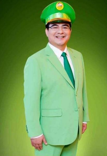 陳光標(biāo)建議全國(guó)人民餓一天，網(wǎng)友：節(jié)約糧食理念應(yīng)記在心里