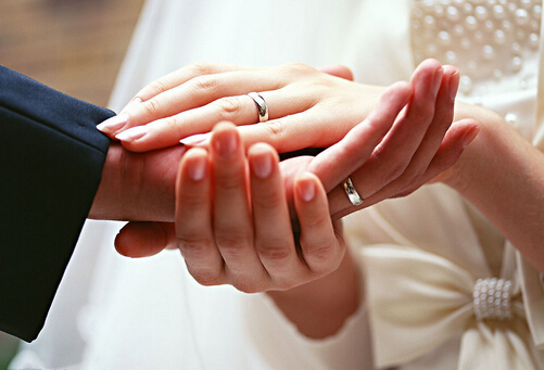 金婚送什么禮物？結(jié)婚周年祝福語