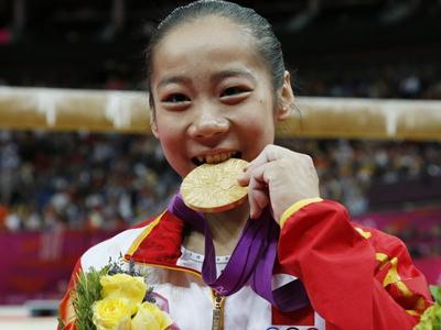 倫敦奧運(yùn)會(huì)中國(guó)軍團(tuán)第33金：平衡木鄧琳琳和眭祿包攬金銀