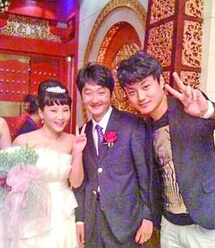 董潔潘粵明婚變或移情別戀，董潔被指多次與王大治親密同行