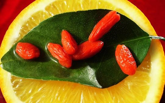 枸杞怎么吃更營(yíng)養(yǎng)？做粥的時(shí)候放一把