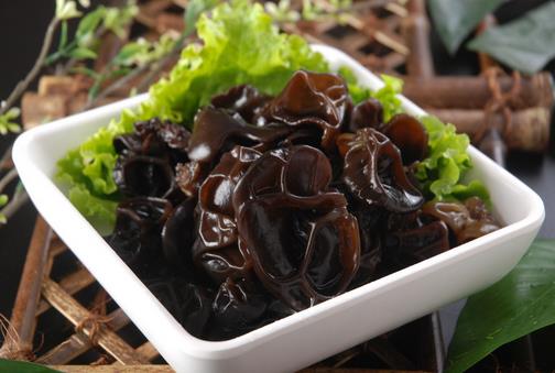 吃什么食物能補鐵？補鐵的食物有哪些