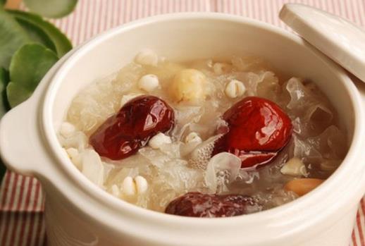 秋季養(yǎng)生：秋季多吃什么食物對身體好