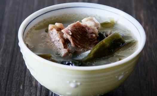 海帶的營養(yǎng)價值 孕媽媽可以吃海帶湯嗎？