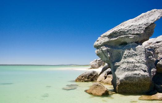 海邊旅游畫什么妝比較好？