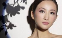 如何收縮毛孔？酸奶洗臉需要注意什么？