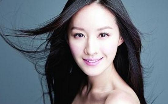 如何巧妙洗發(fā)才能告別頭發(fā)干燥？