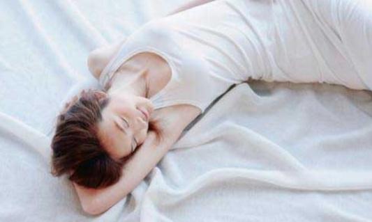 怎么瘦臉？熱毛巾熱敷有助瘦臉