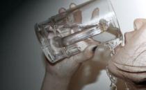 喝什么飲料能給身體補水？