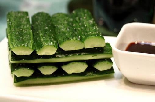 吃黃瓜有什么好處？黃瓜和什么搭營養(yǎng)翻倍