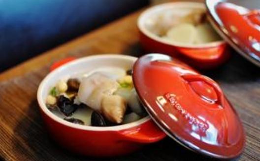 豬蹄湯有什么營養(yǎng)？豬蹄湯怎么做？