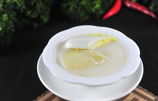 飲食養(yǎng)生吃什么？吃野生鮭魚可預(yù)防中風(fēng)