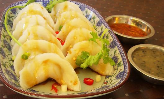 餃子怎么搭配？三鮮陷更營養(yǎng)