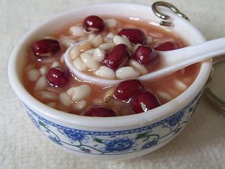 紅豆粥健脾開胃 三種營養(yǎng)做法推薦