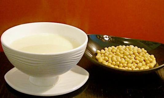什么時(shí)候喝豆?jié){好？如何自制豆?jié){？