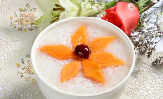 準(zhǔn)媽媽的飲食誤區(qū)：營(yíng)養(yǎng)多總比少強(qiáng)