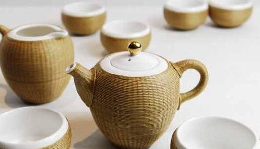 四川特有的傳統(tǒng)手工藝，竹絲扣瓷