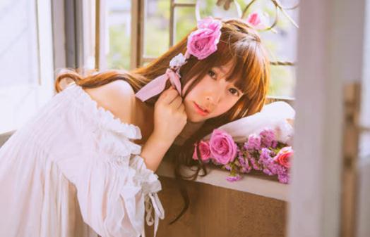 因?yàn)榫W(wǎng)絡(luò)引起的婚外情：要夫人還是要情人