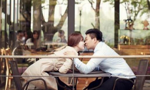 戀愛多久才上床？戀愛多久才KISS？