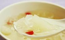 秋冬季節(jié)老咳嗽？護(hù)肺養(yǎng)肺多吃這些食物