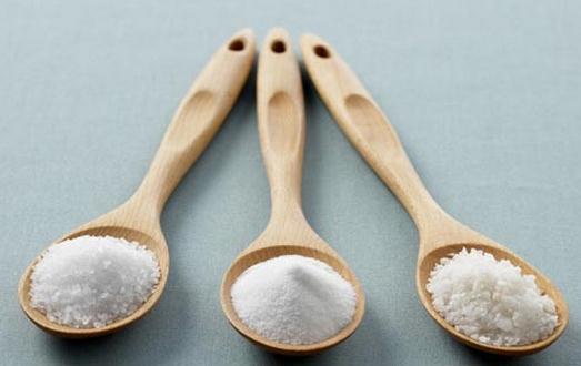 煮玉米時加點鹽更甜？盤點6個用鹽的竅門