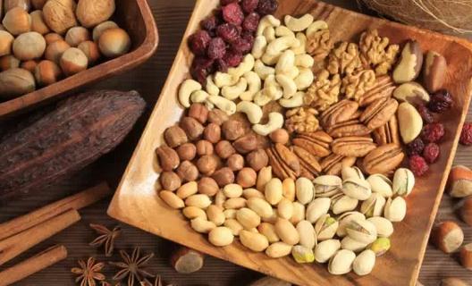 吃燙食小心口腔潰瘍 得了口腔潰瘍少吃堅(jiān)果