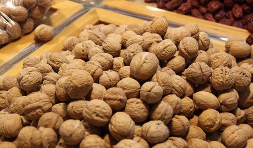 什么食物適合中學(xué)生補(bǔ)腦吃？