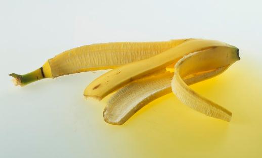 香蕉皮有什么妙用？香蕉皮可以擦皮鞋