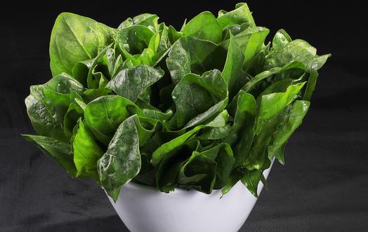 菠菜含鐵高？營(yíng)養(yǎng)師稱這是個(gè)誤區(qū)