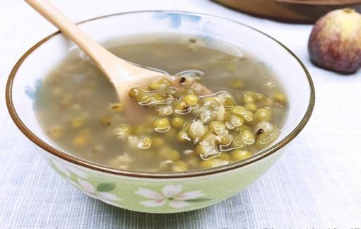 綠豆怎么煮容易爛？夏天喝綠豆湯的好處