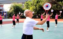 老人要長壽 要偶爾運(yùn)動(dòng)