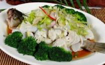 做出美味清蒸魚(yú)的七大秘決