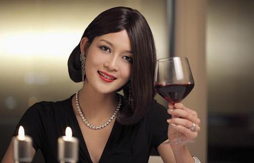 喝紅酒有什么好處？睡前喝紅酒真的好嗎？