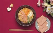方便面+火腿腸=高血壓？ 到底方便面怎么吃好