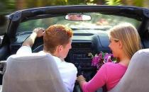 夏天開(kāi)空調(diào)健康4步走：避免車(chē)內(nèi)熱氣變毒氣