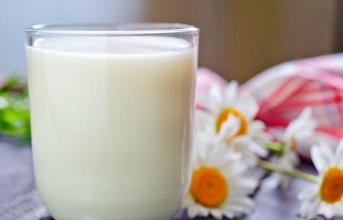 白領(lǐng)抗疲勞飲食N原則 補(bǔ)鐵很關(guān)鍵