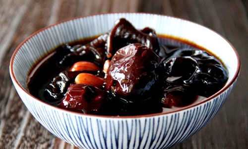 女性經(jīng)期吃什么好？經(jīng)期排毒與緩解痛經(jīng)的食物推薦