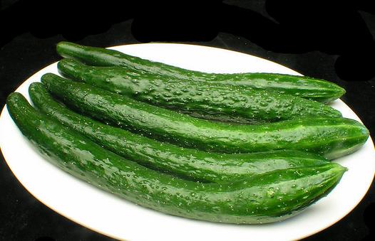 秋季皮膚干燥吃什么？15種補(bǔ)水食物推薦