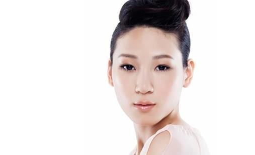 怎么延長暈妝時間？打造均勻底妝是關(guān)鍵