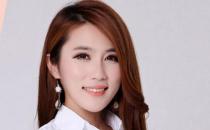 公司新職員應(yīng)該如何簡單上妝
