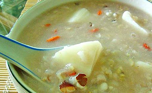 獻(xiàn)血后4補(bǔ)血食療
