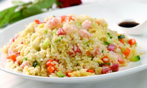 掌握這些技巧你做出來(lái)的炒飯會(huì)更香