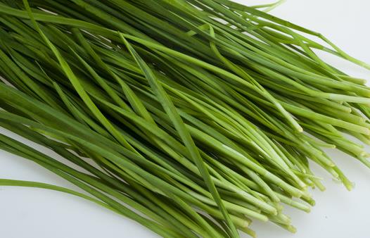 春天吃韭菜好處多 吃韭菜要注意什么？