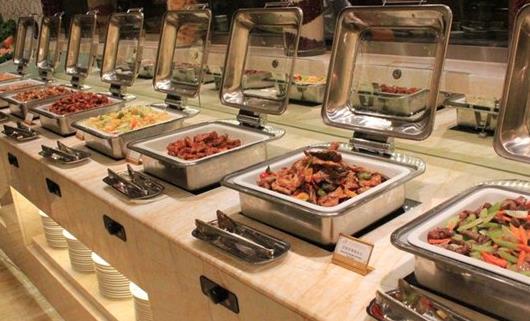 合理食用自助餐的三個(gè)順序