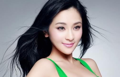 職場新人必學(xué) 立體底妝的化妝技巧