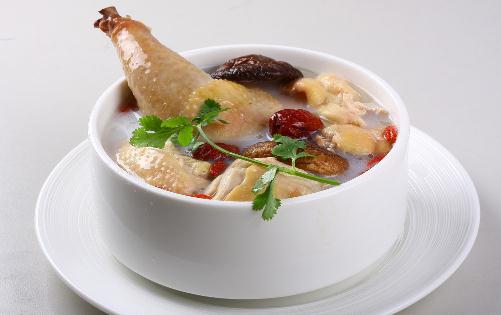 雞湯有哪些做法？枸杞雞湯食譜