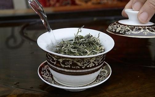 冷水泡茶？冷水泡茶好處更多哦！