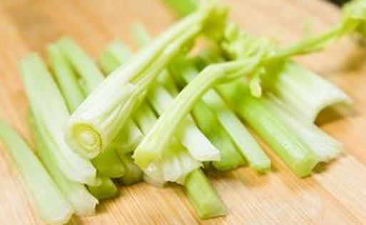 吃芹菜有哪些好處？芹菜能堅固骨骼