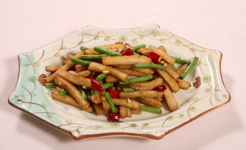 生吃茄子能減肥嗎？食用茄子的注意事項(xiàng)